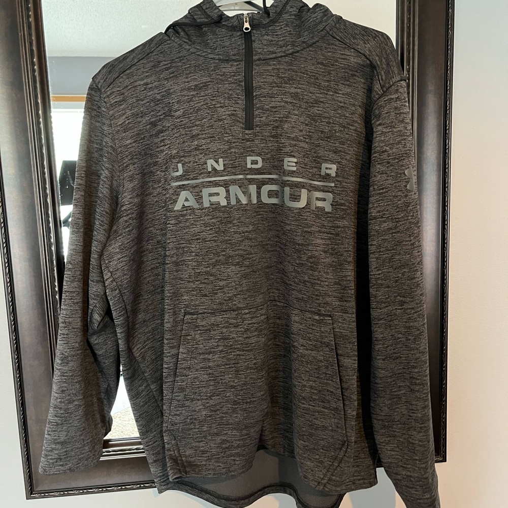 Under Armour Hoodie Sweatshirt